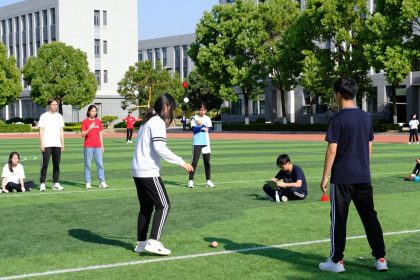 Studenci AWF Kraków na zajęciach rekreacyjnych